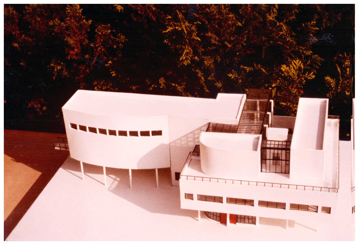 Projet d'une bibliothèque à la manière de La Corbusier    Patrick Renaud